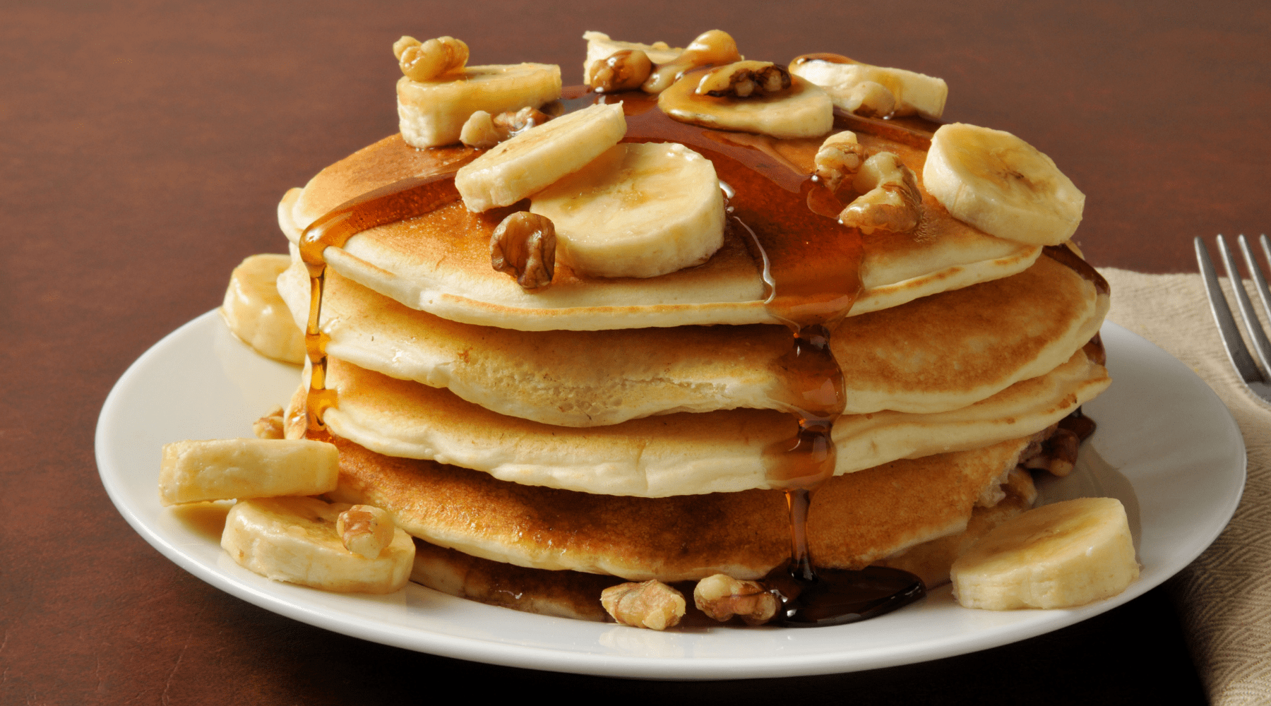 Fluffy Vegan, Gluten-Free Pancakes That Will Satisfy Any Diet Preferance