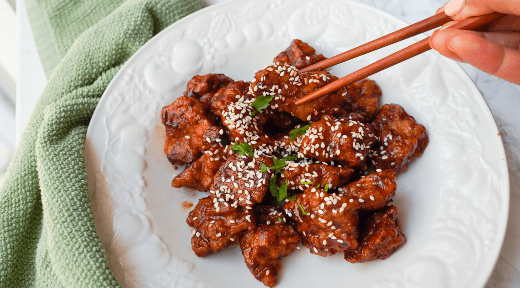 Vegan Sriracha "Chicken" - A Yummy Protein-Packed Dish